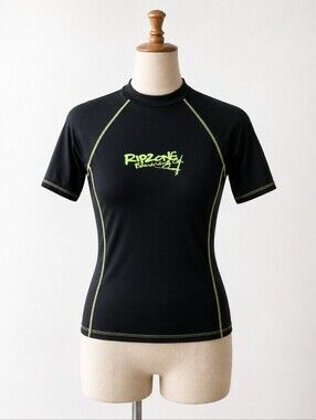 BLACK RIPZONE  RASHGUARD TOP SIZE MEDIUM